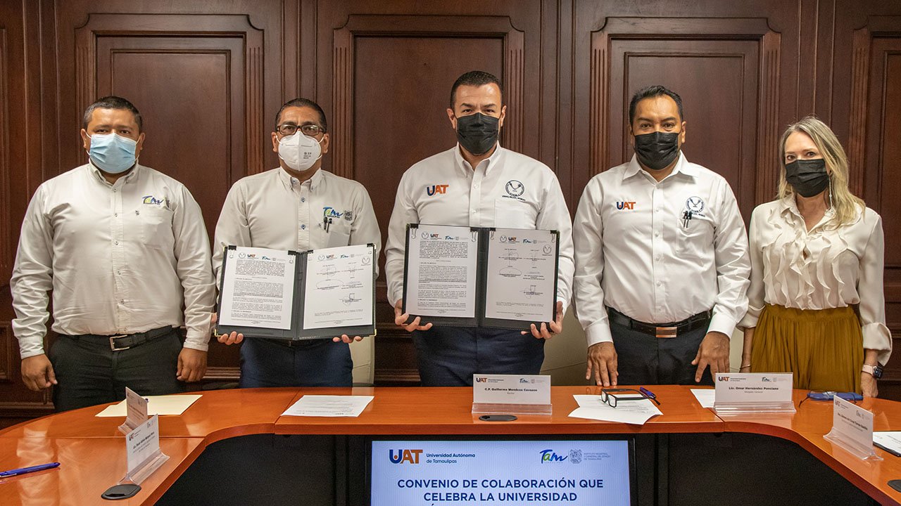 Firman convenio la UAT y el Instituto Registral y Catastral del estado