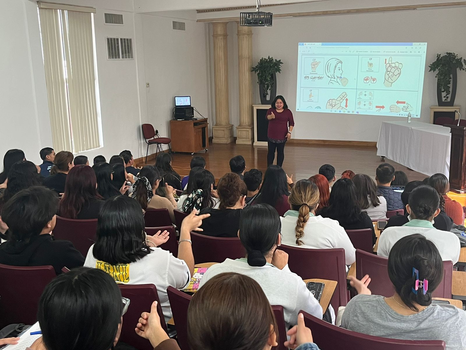 Capacita UAT en Lengua de Señas Mexicana a estudiantes de Enfermería Nuevo Laredo