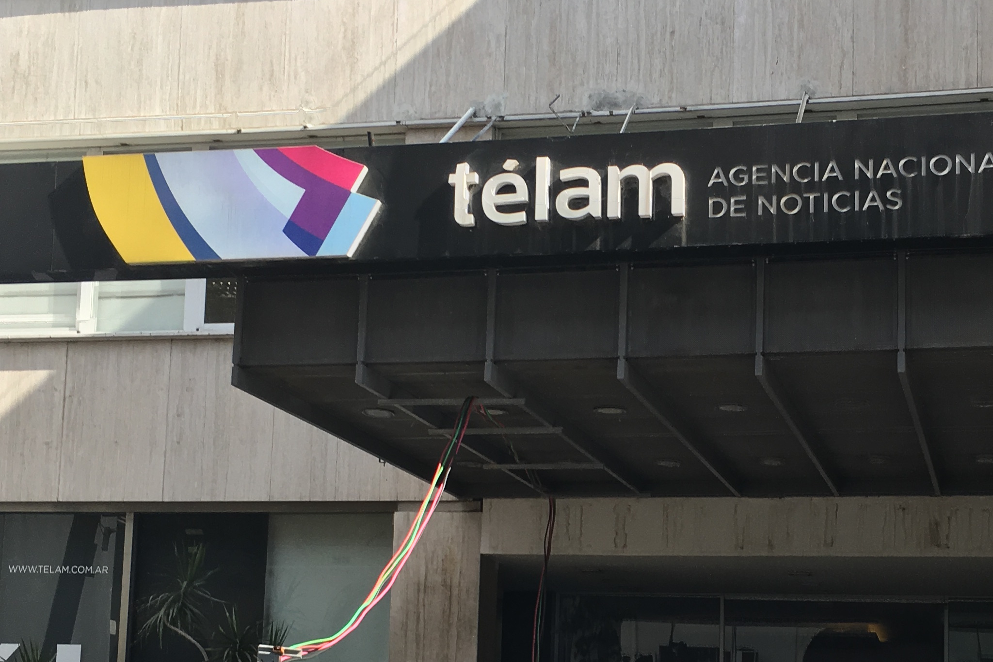 Cierre de Télam: comunidad y sindicatos unen fuerzas en defensa de la libertad de prensa