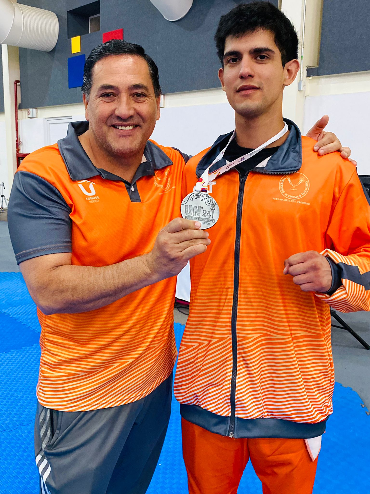 Da “Nacho” Pérez plata en TKD para la UAT