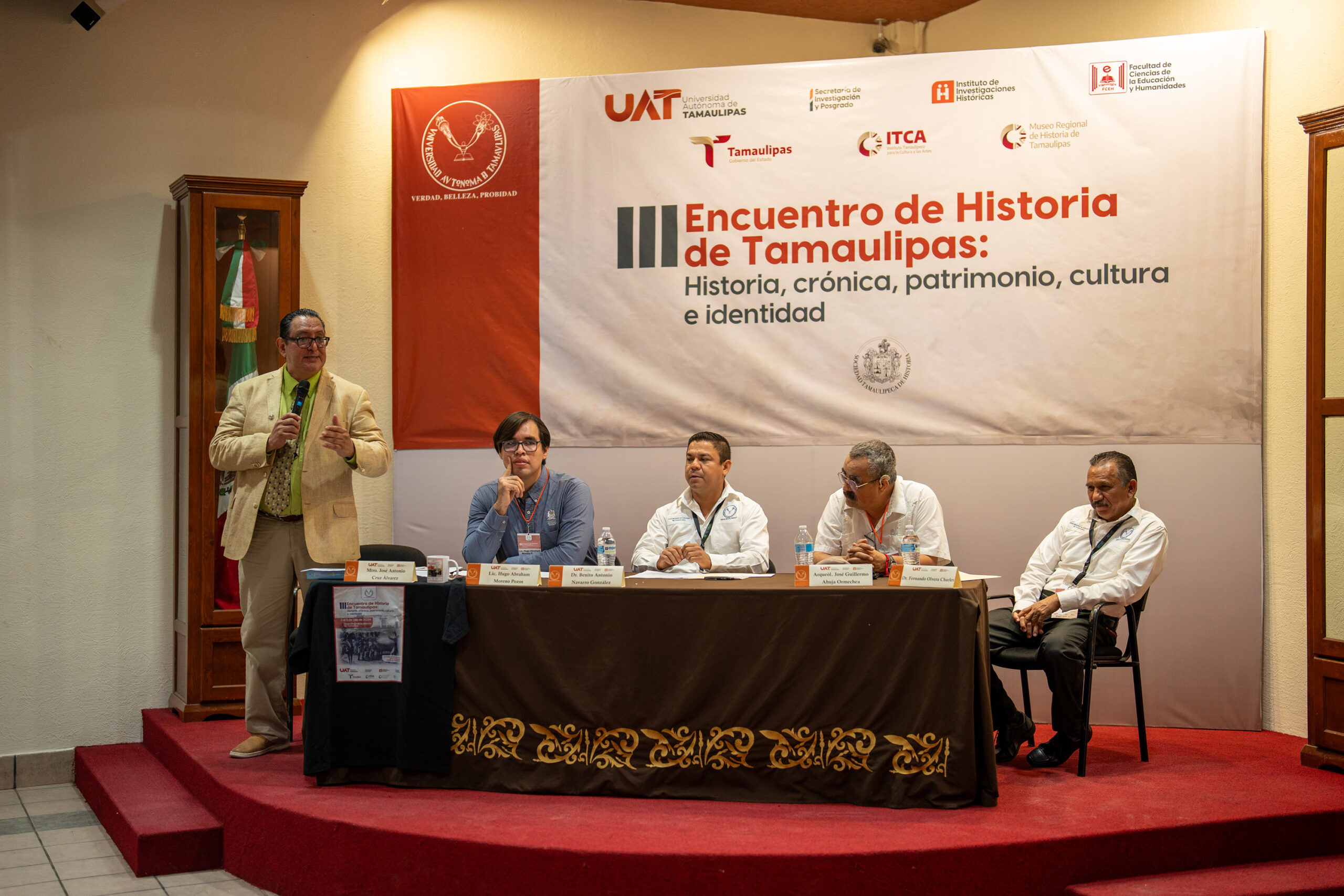 Realiza la UAT encuentro para la difusión de la historia de Tamaulipas