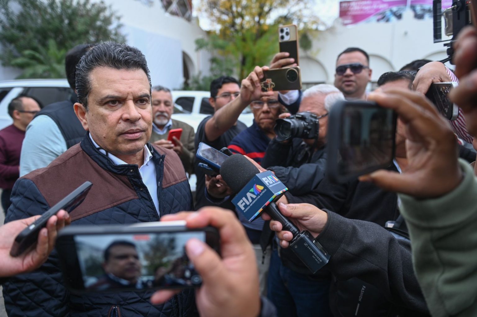 Vamos a trabajar de la mano con el gobernador para mejorar vialidades de Victoria: Gattás