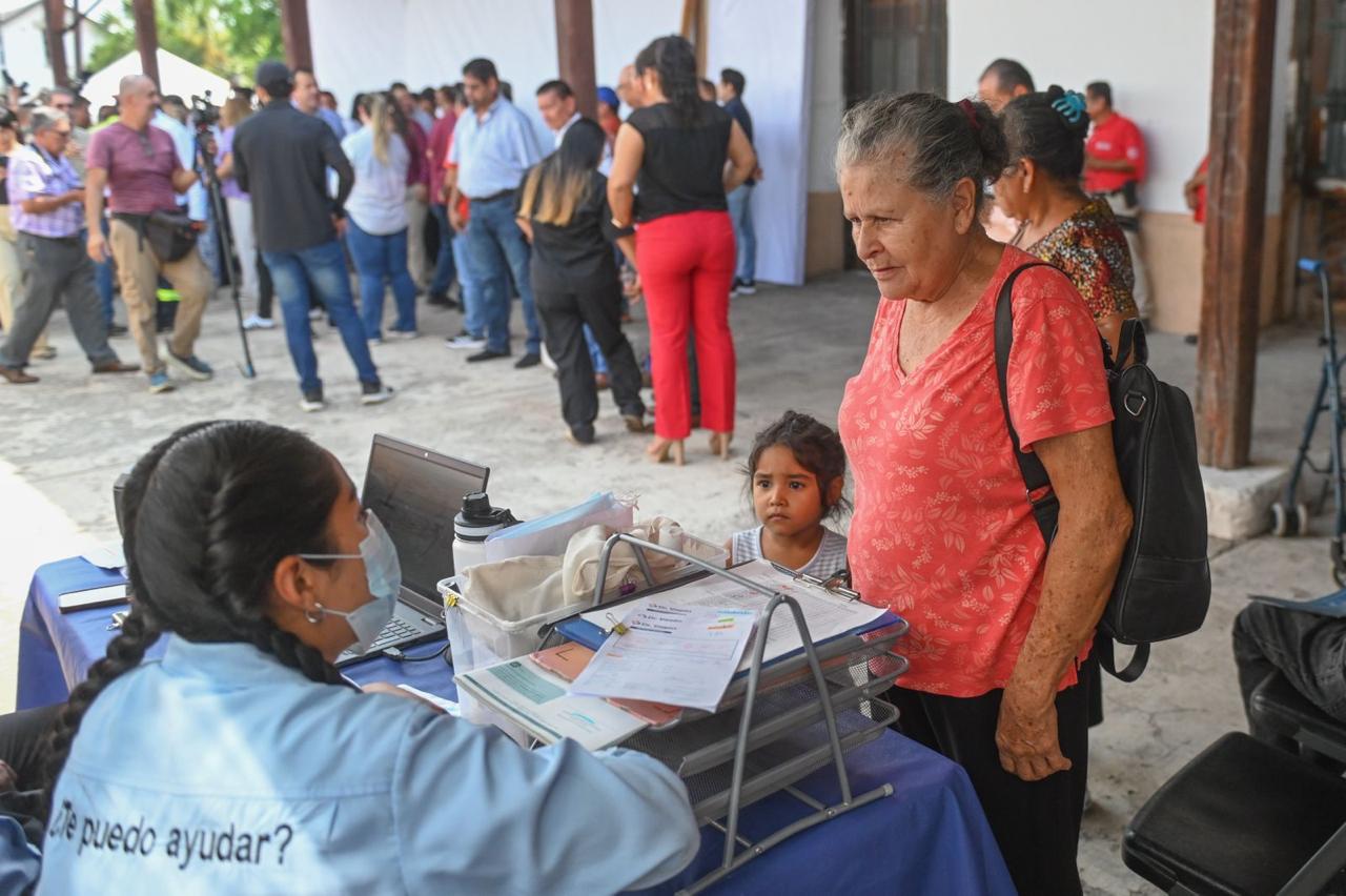 Dan Lalo y Lucy bienvenida a Dr. Vagón, brindará 500 consultas gratuitas diarias