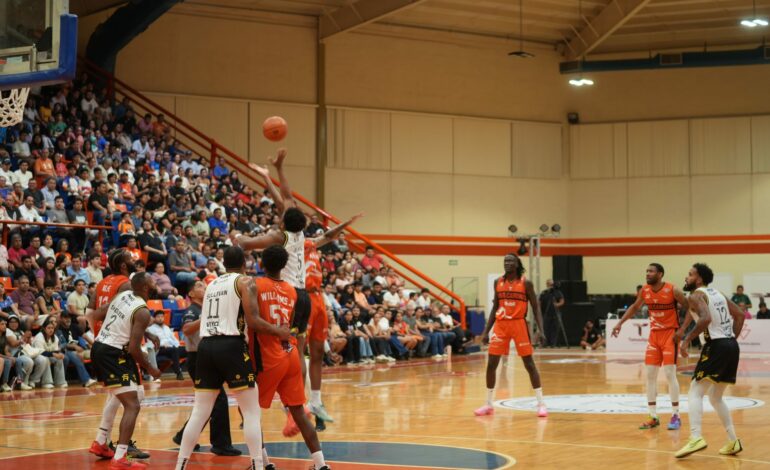 D谩maso Anaya pone en marcha la temporada 2025 de la LNBP varonil