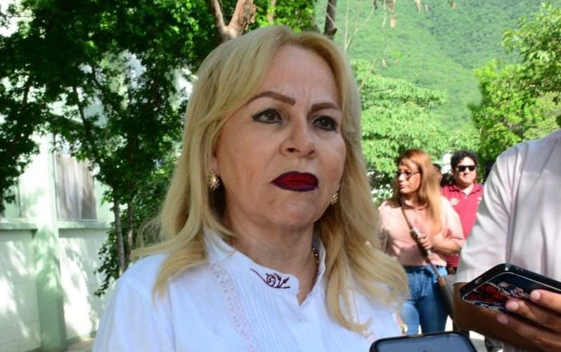 Becas disminuirán deserción escolar en Educación Básica