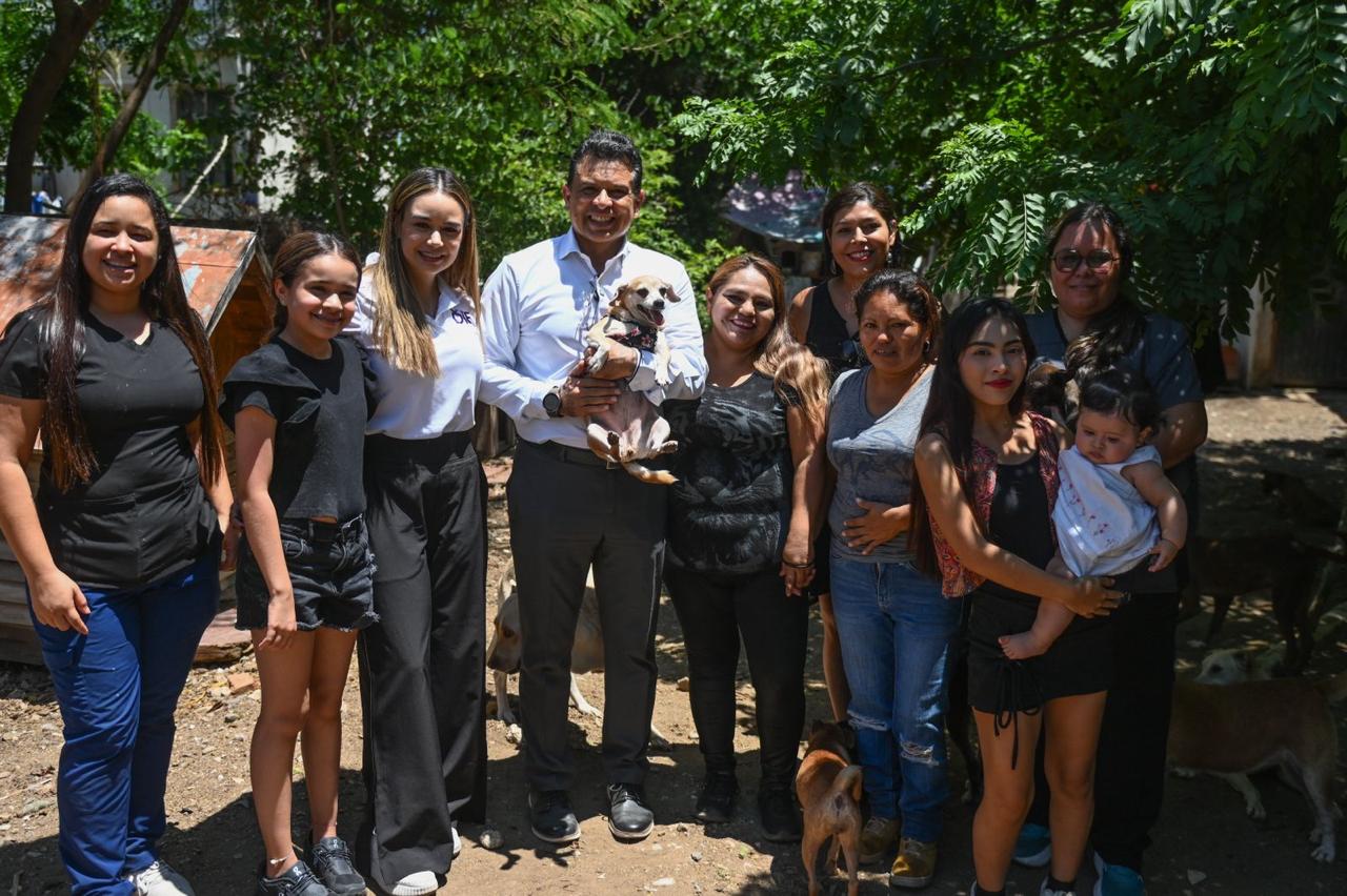 Reconoce Colectivo Animalista a Municipio por apoyar derechos de los animales.