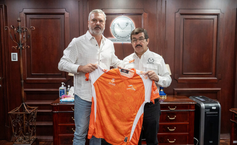 Armando José Arce Serna, asumió, este lunes, la presidencia del Club de Fútbol Correcaminos de la UAT