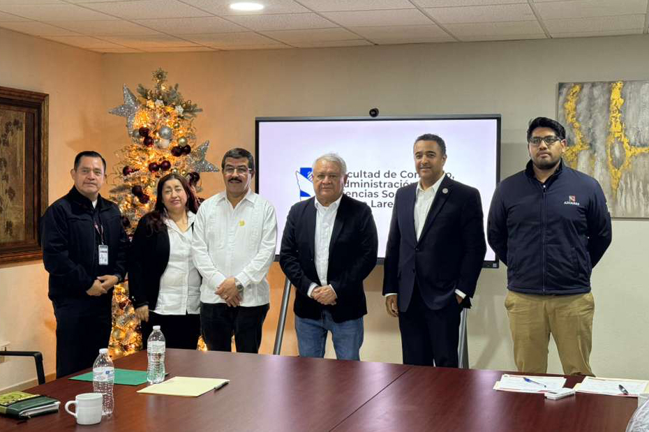 Logra la UAT 500 plazas para sus egresados en Aduanas de México