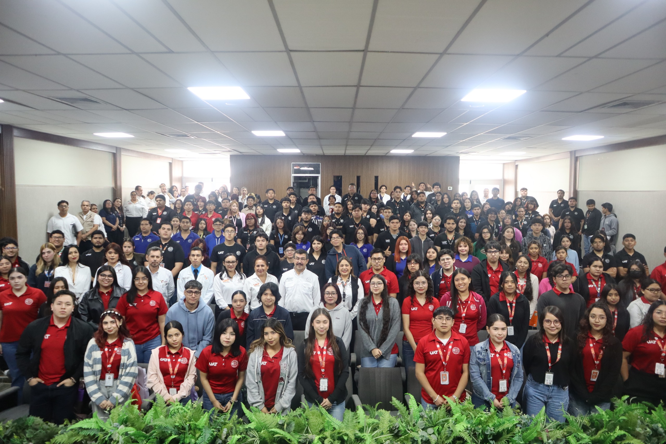 Rector de la UAT impulsa en Reynosa jornada de salud y fortalecimiento académico