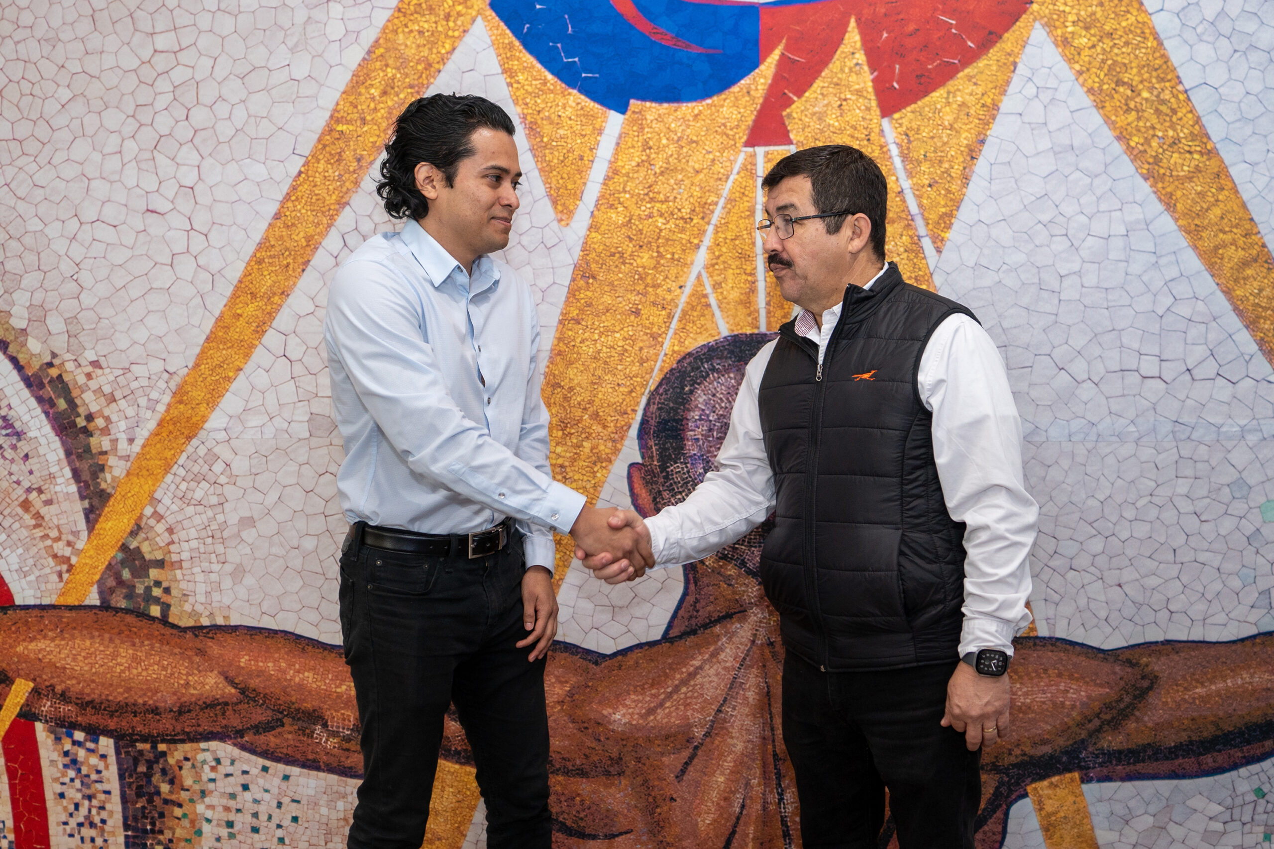 Egresado de la UAT destaca en proyectos para el Banco Mundial